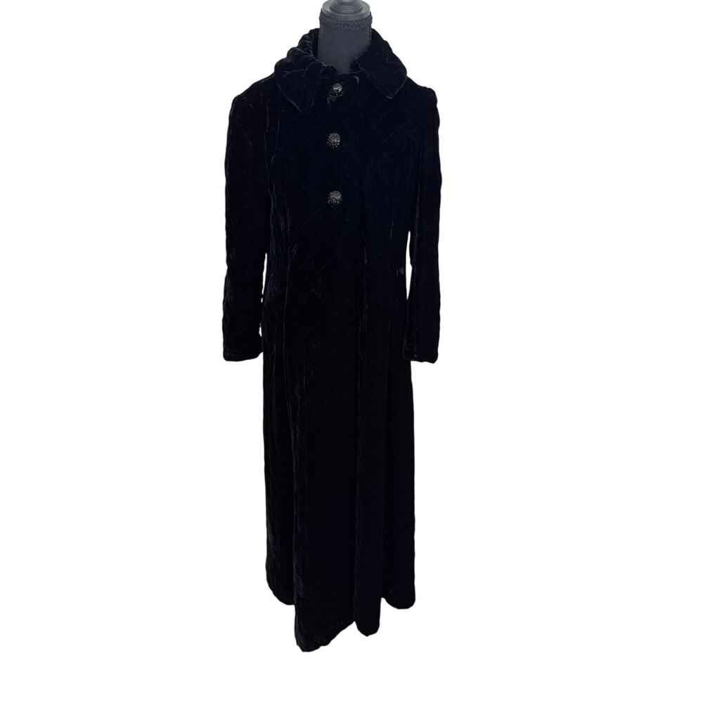 Vintage Style Black Velvet Opera Coat Womens L Long Quilted Jewel Buttons Formal